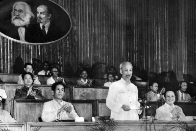 Tư tưởng Hồ Chí Minh về phòng, chống suy thoái tư tưởng chính trị, đạo đức, lối sống