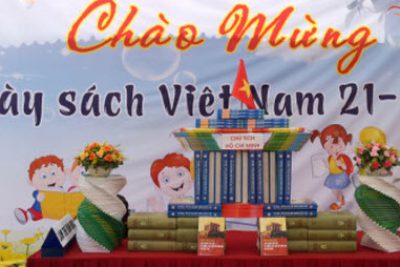 Trường TH&THCS Phong Đông tổ chức ngày sách Việt Nam